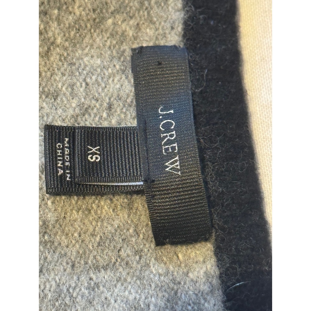 J Crew Women XS Gray Black Trim Wool Crew Neck 3/4 Sleeve Sweater Top Women - Picture 8 of 9